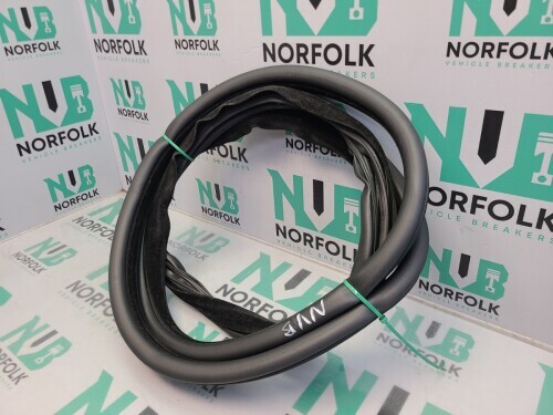 Range Rover Evoque L538 Rear Right Door Seal