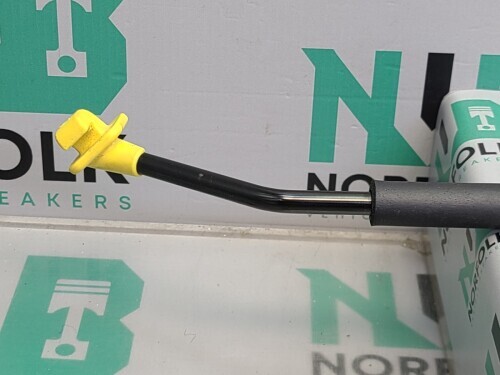 Kia ProCeed Mk3 CD Bonnet Prop Stay