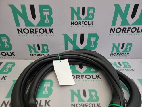 Audi Q2 door seal weather strip rear right