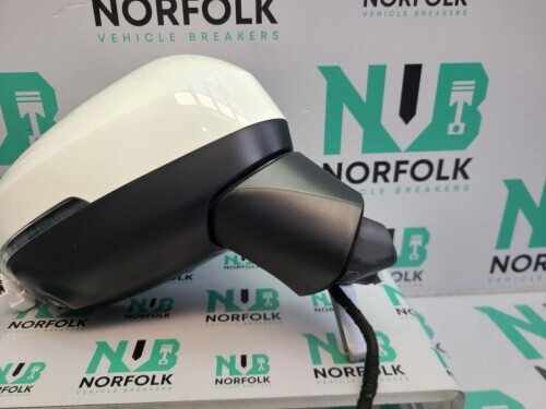Nissan Qashqai J12 Right Tekna Power Fold Blind Spot Camera Mirror
