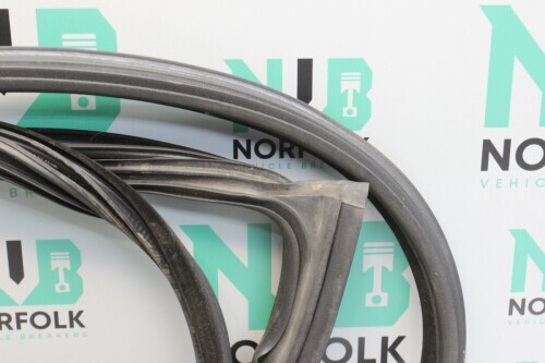 BMW 6 Series F13 640d Front Left Door Seal Rubber Strip