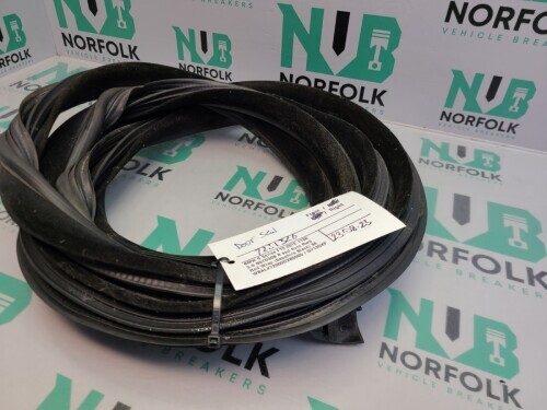 BMW 6 Series F13 Coupe Right Door Seal