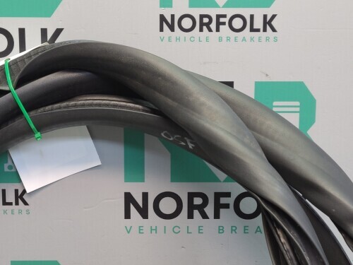 BMW F33 Convertible 3 Series Door Seal Front Right