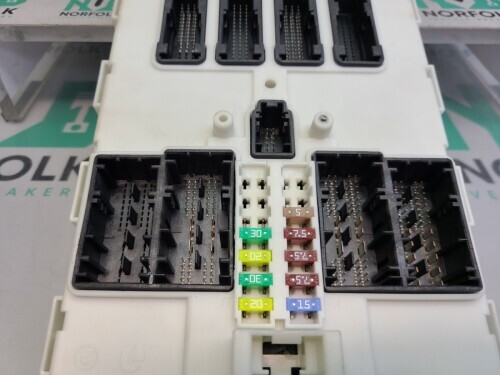 BMW F20 - F36 Fxx FEM Fuse Distribution Box