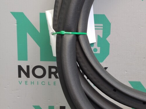 Mercedes GLA H247 Front Right Door Seal