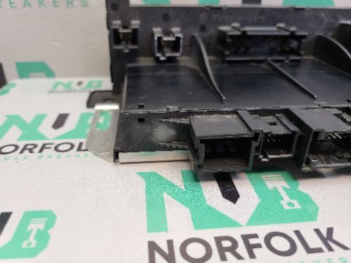 Mercedes SL 500 R230 Fuse Box SAM ECU