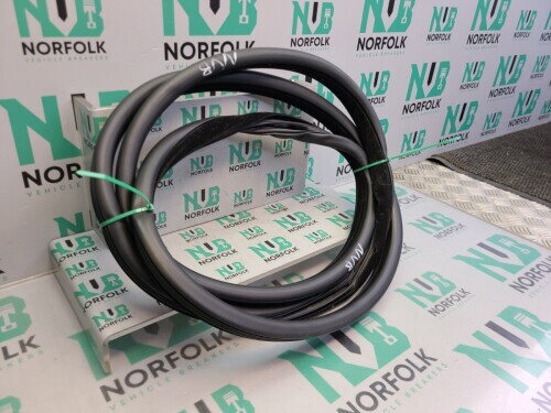 Range Rover Evoque L538 2.2L Front Left Door Seal