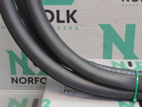 MG 3 Trophy MK2 Door Seal Front Right Side