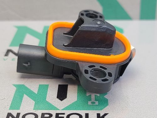 VOLVO XC40 Impact Sensor