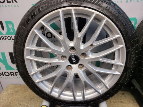 Audi Q2 SQ2 19"  Alloy Wheels Set  SQ2  + Tires
