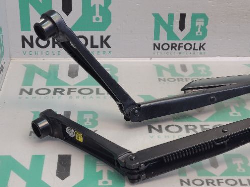 KIA NIRO 4 MK2 Wiper Arms Pair Front