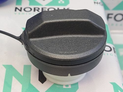 ISUZU D-MAX RG MK4 2022 Fuel Flap