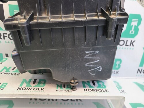 Range Rover Velar Air Filter Housing + MAF Sensor