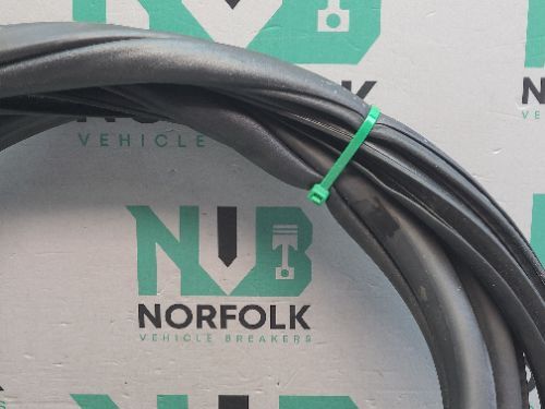 BMW F39 X2 Door Seal Front Left