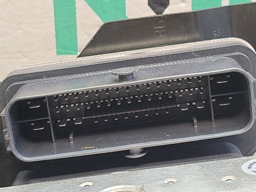 PEUGEOT 3008 MK2 P84E ABS Pump Modulator Control Unit