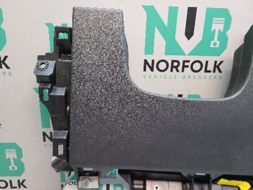 Range Rover Evoque L551 Right Lower Dash Trim