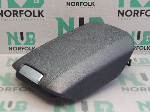 Porsche Cayenne 92A 958 Centre Console Arm Rest