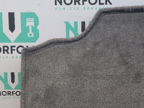 MERCEDES  SL R230  Boot Floor