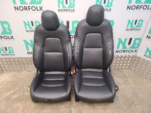 Tesla Model 3 Set Of Seats