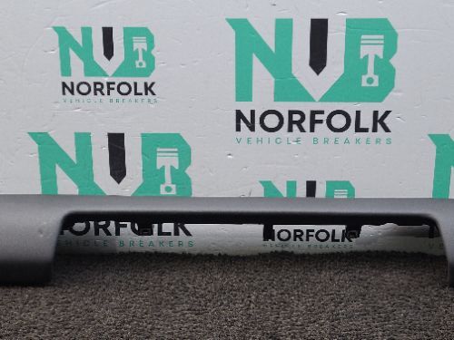 L663 Land Rover Defender Leather Dashboard Panel