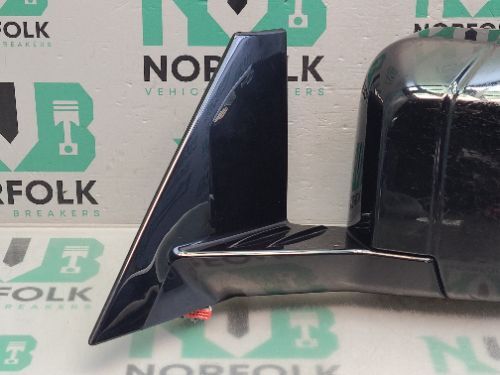 L663 Land Rover Defender Door Mirror Left Power Fold, dim Camera