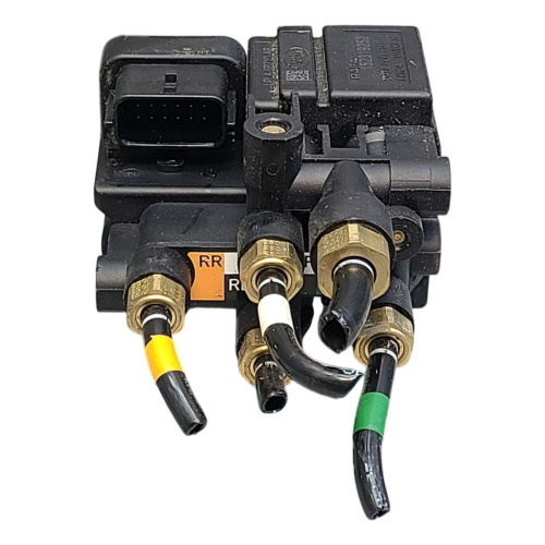 Land Rover Defender L663 Air Suspension Valve Block Front
