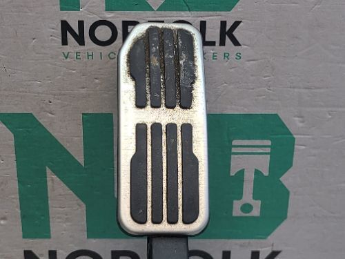Range Rover Velar L560 Throttle Pedal Accelerator Pedal