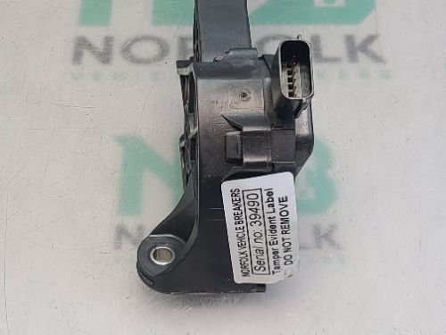 Range Rover Velar L560 Throttle Pedal Accelerator Pedal