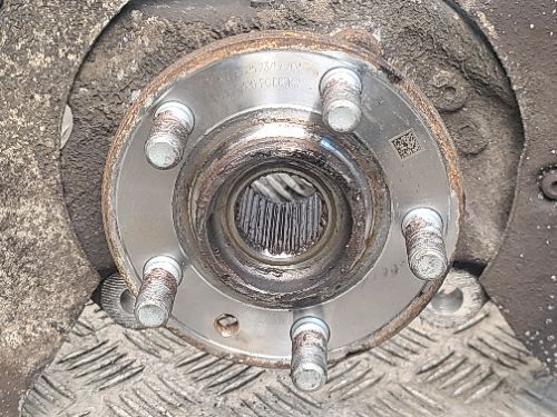 Range Rover Velar L560 Hub Wheel Bearing Left Front