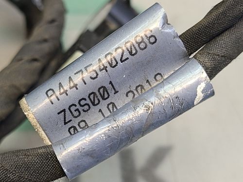 Mercedes Vito W447 Front Parking Sensor Loom With Sensors