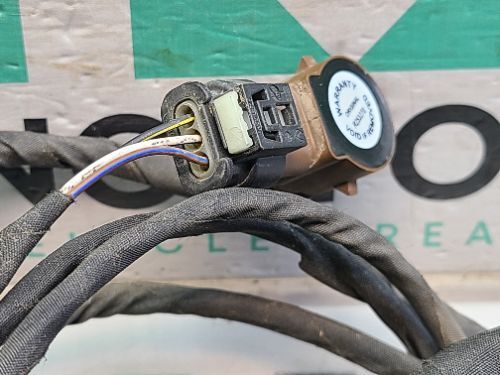 Mercedes Vito W447 Front Parking Sensor Loom With Sensors