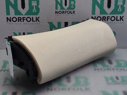 Mercedes SL R230 Glovebox Cream
