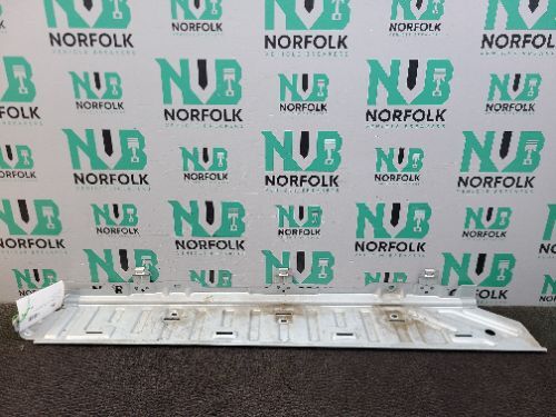 Mercedes Vito W447 Sliding Door Left Step Mount