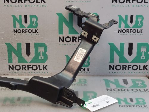 Jaguar I Pace X590 Front Left Bumper Bracket