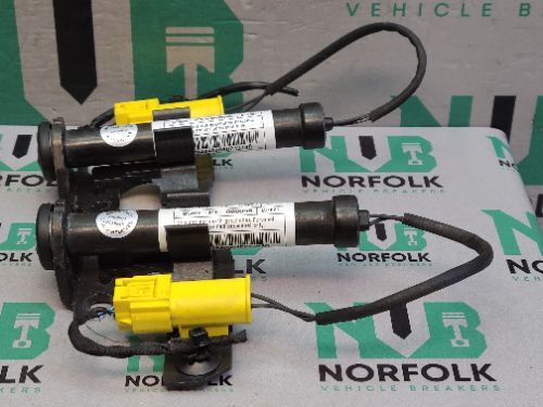 BMW 3 Series G20 PPS Bonnet Actuators Pair