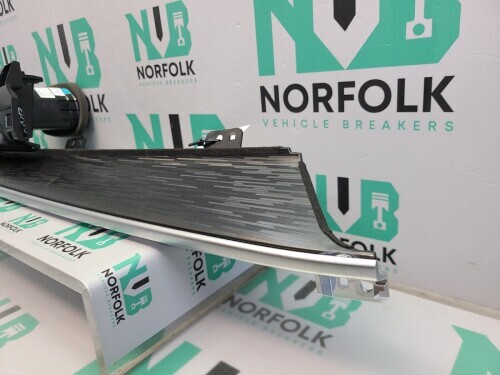 Nissan Qashqai J12 Left Dashboard Trim + Vent