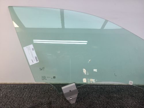 Porsche Taycan Door Window Glass Front Right