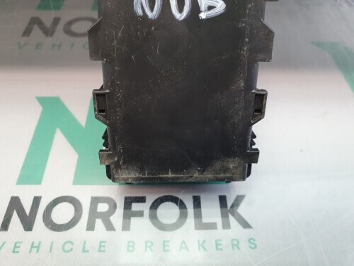 2019 Toyota Prius MK4 Hybrid Gateway Control Module