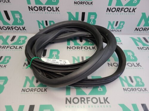 Ford Transit Connect Mk2 Side Sliding Door Seal *1