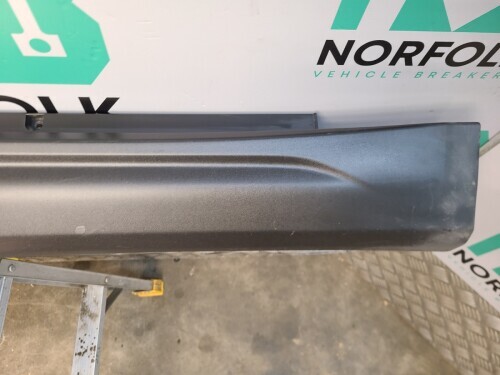 Suzuki SX4 S Cross Right Side Skirt