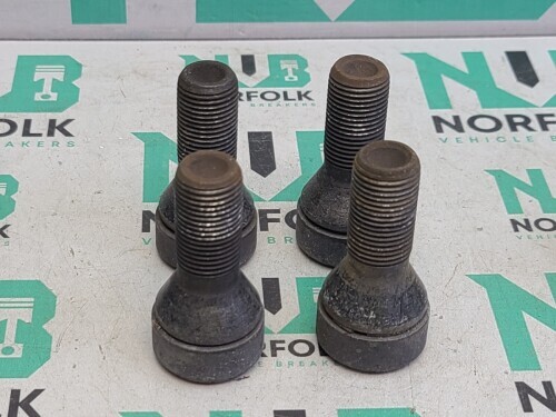 Mini F55 Locking Wheel Nuts + Key + Bolts