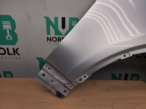 Discovery 5 L462 Right Wing Indus Silver 1AC