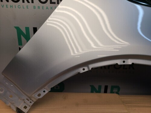 Discovery 5 L462 Right Wing Indus Silver 1AC