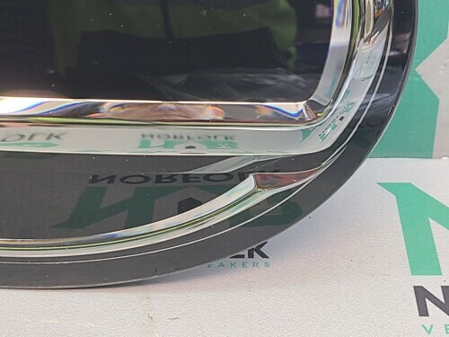 Lexus UX 250H F Front Badge / emblem 2023