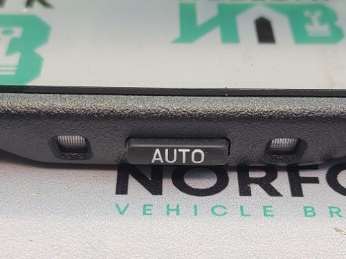 MG 4 Rear View Mirror Auto Dip Dim