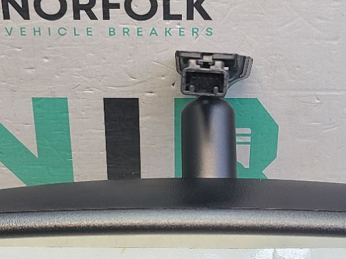 MG 4 Rear View Mirror Auto Dip Dim