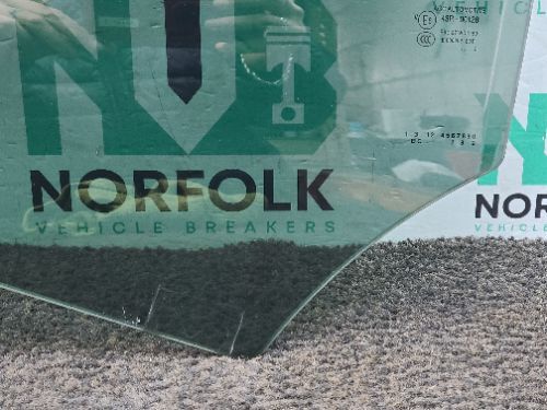 Mercedes CLS C218 Window Glass Rear Left