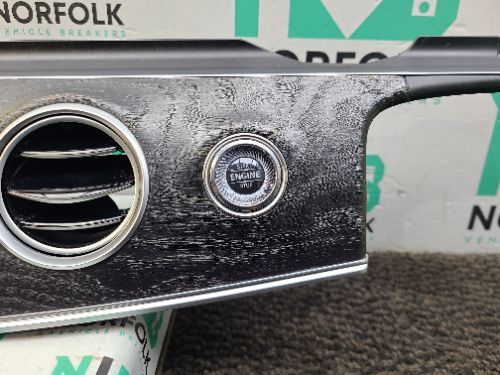 MERCEDES E-CLASS W213 Dash Trim + Vents Anthracite Wood