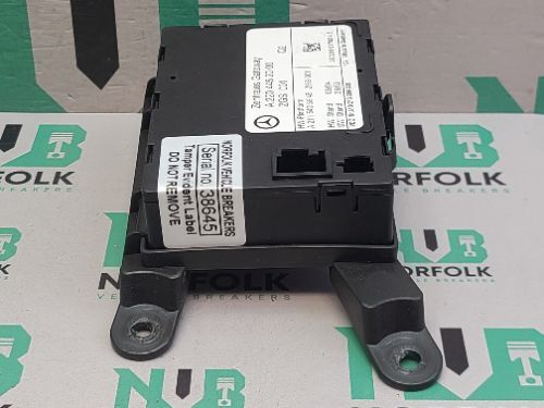 MERCEDES SL R230 Gateway Control Module