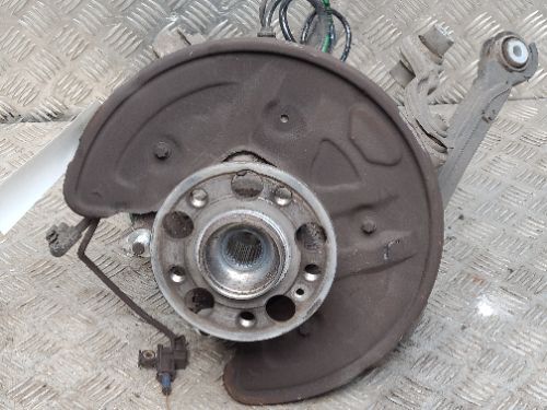 Mercedes GLC X253 Hub and Arms Rear Right 4 Matic